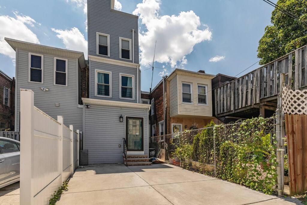 شقة Trendy Fairmount Gem-5 Star Location, Roof Deck, Parking, Gr8 For Families فيلادلفيا المظهر الخارجي الصورة