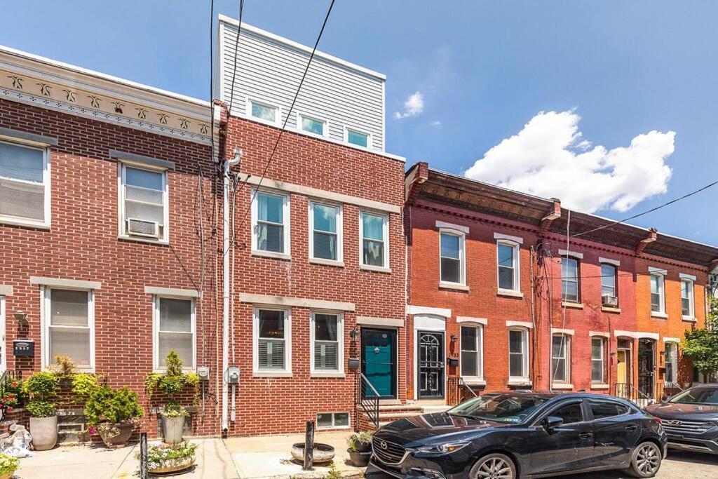 شقة Trendy Fairmount Gem-5 Star Location, Roof Deck, Parking, Gr8 For Families فيلادلفيا المظهر الخارجي الصورة