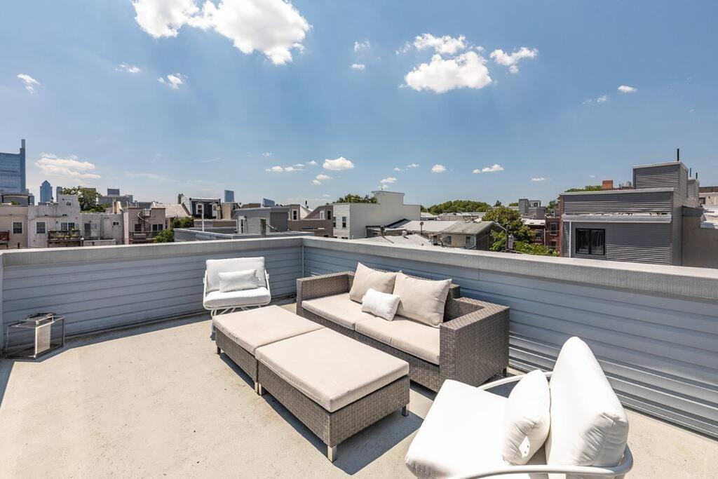 شقة Trendy Fairmount Gem-5 Star Location, Roof Deck, Parking, Gr8 For Families فيلادلفيا المظهر الخارجي الصورة